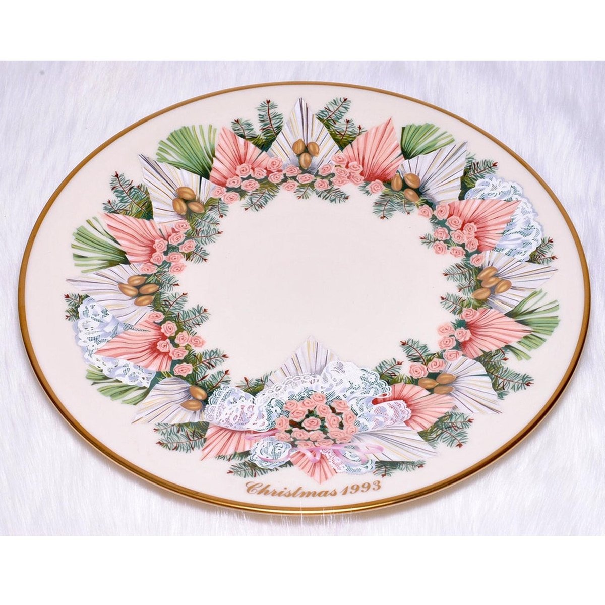 Lenox Georgia Holiday Wreath Plate, Vintage Classic Christmas Decor