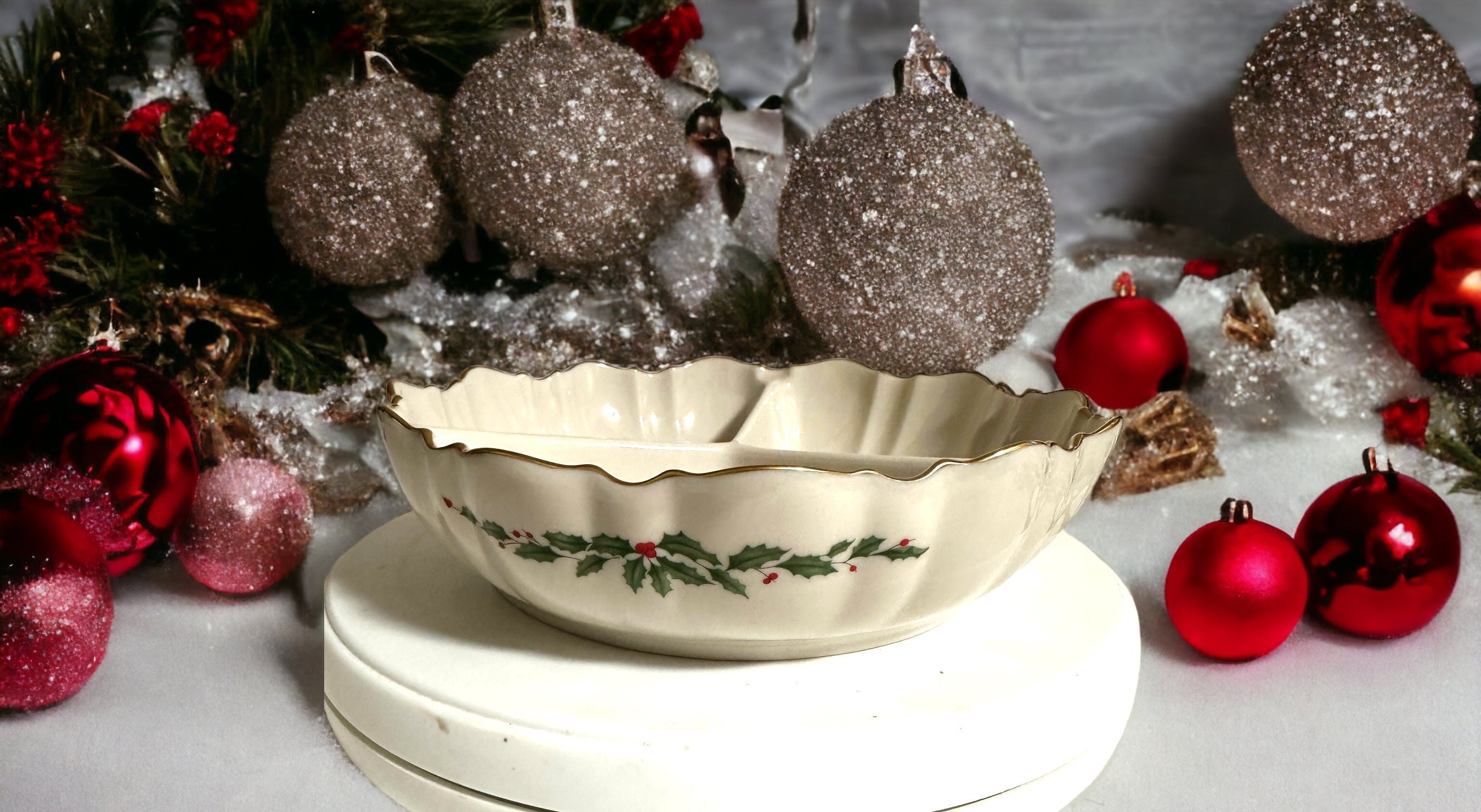 Lenox Holiday Divided Bowl, Holly Berry Serving Dish, 3 Section Bowl, 24 Karat Gold Rim