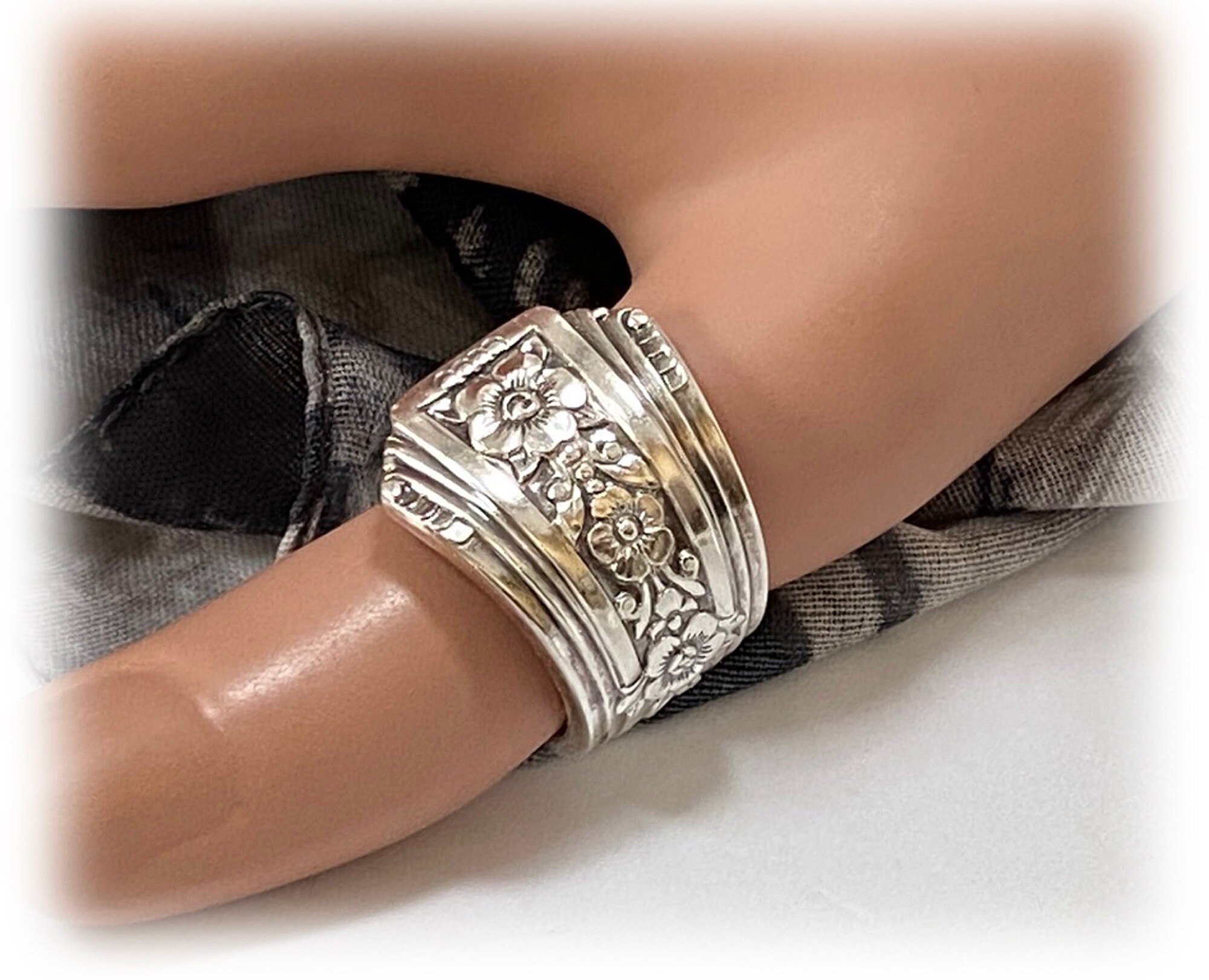 1939 Fortune Silver Plate Spoon Ring - Art Deco Floral, Size 7