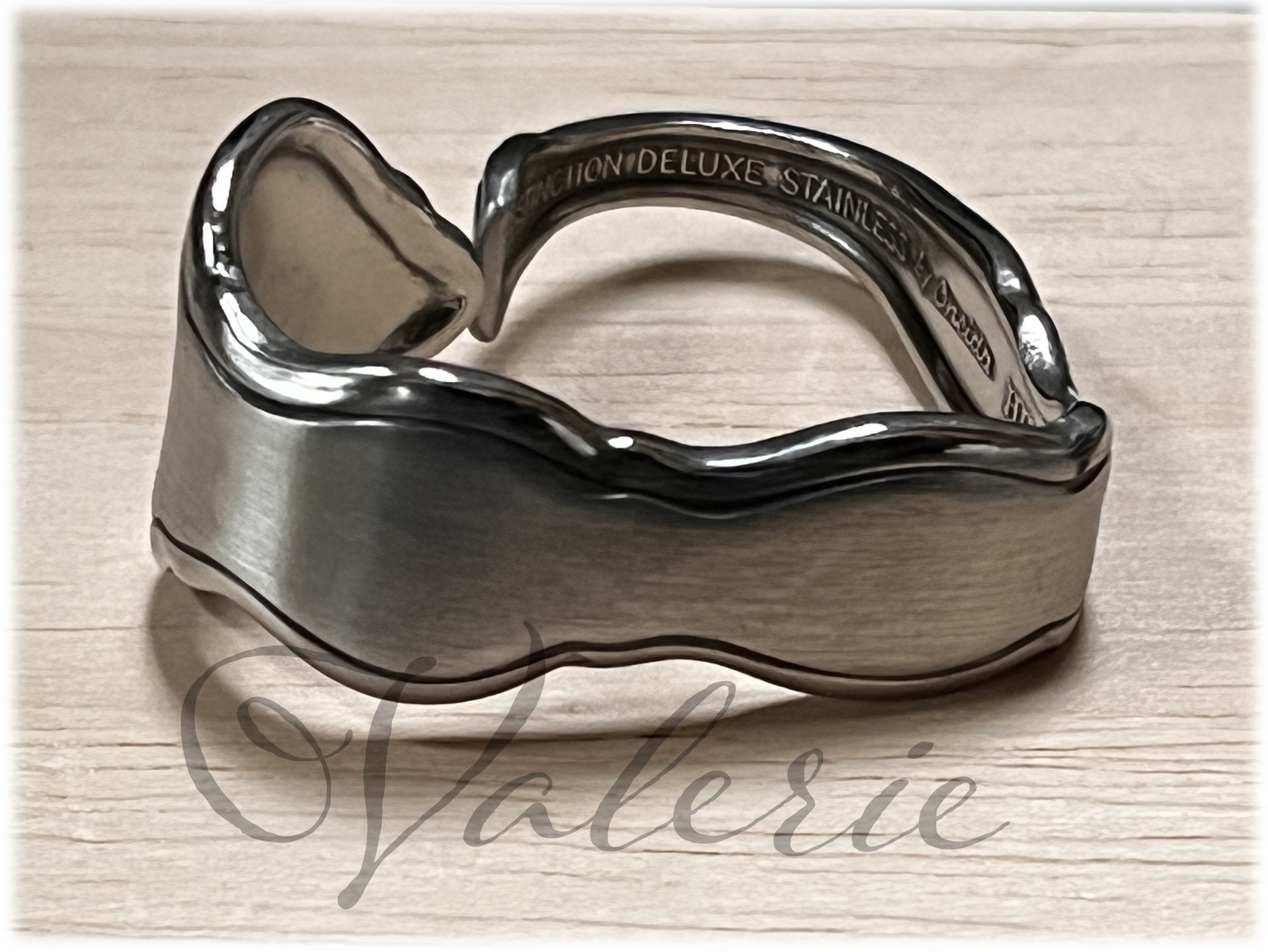 Oneida Valerie Stainless Floating Heart Pendant, Spoon Jewelry