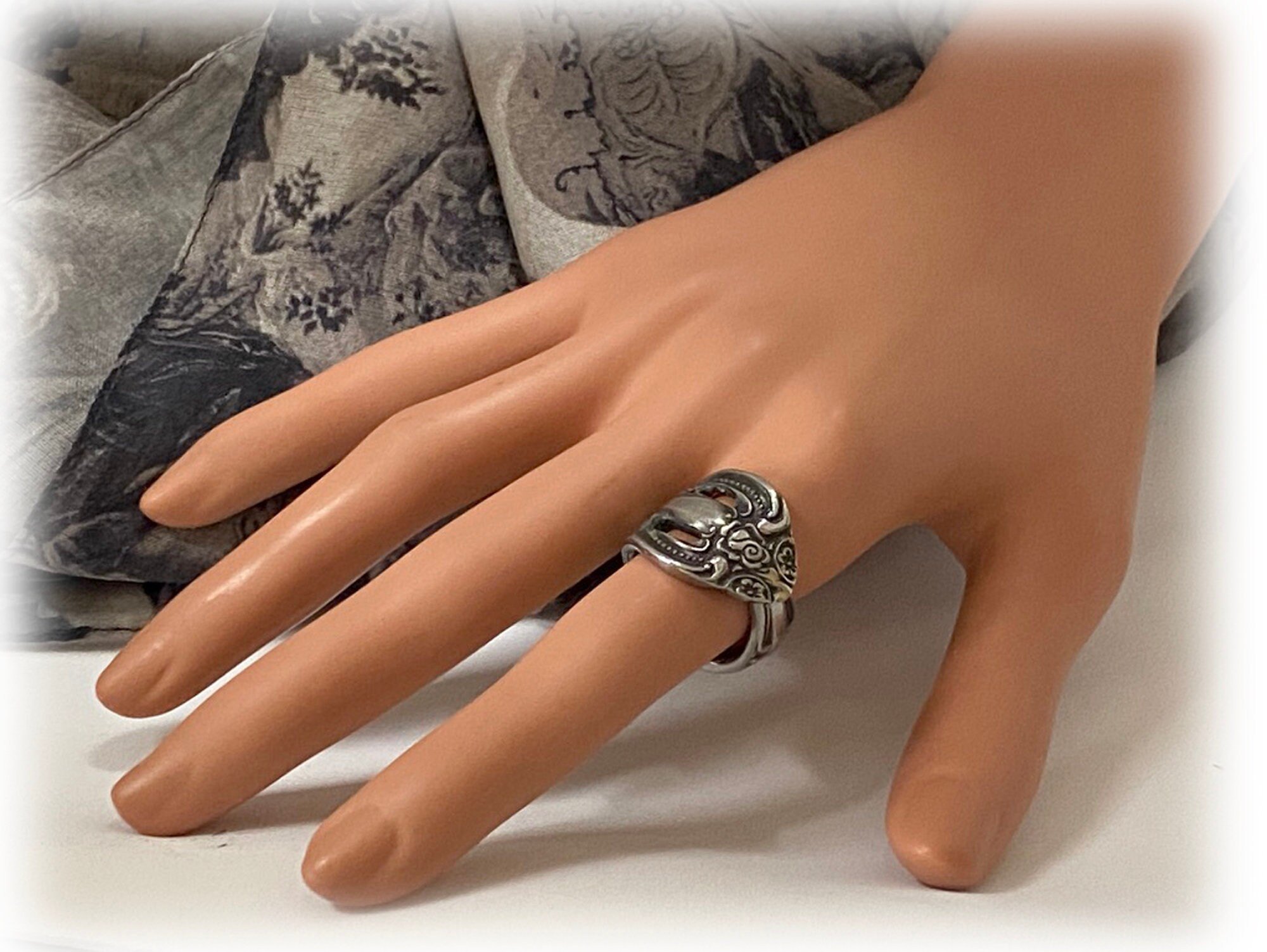 Mid Century Floral Spoon Ring: Dynasty II Stainless Steel, Size 6.75