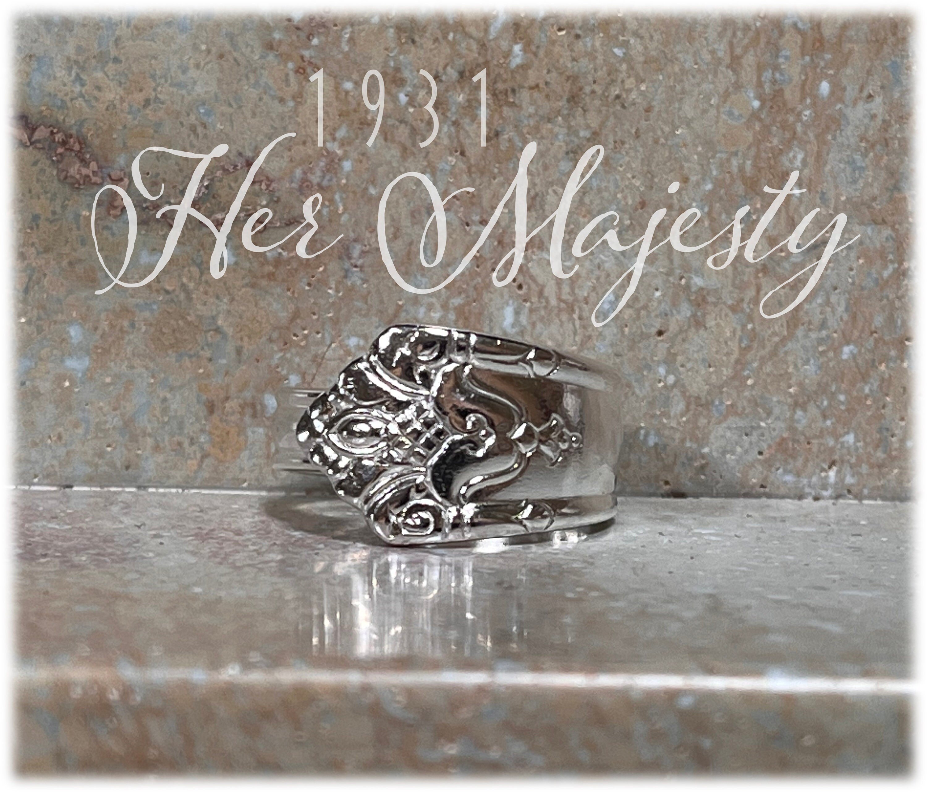 HER MAJESTY Spoon Ring Upcycled Silverplate Jewelry, Rogers Silver Plate, 1931, Size 8