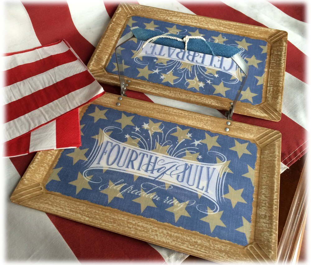 Folding Serving Tray, 4th of July, Upcycled Vintage Distressed Farmhouse Cottage Chic, Original Design