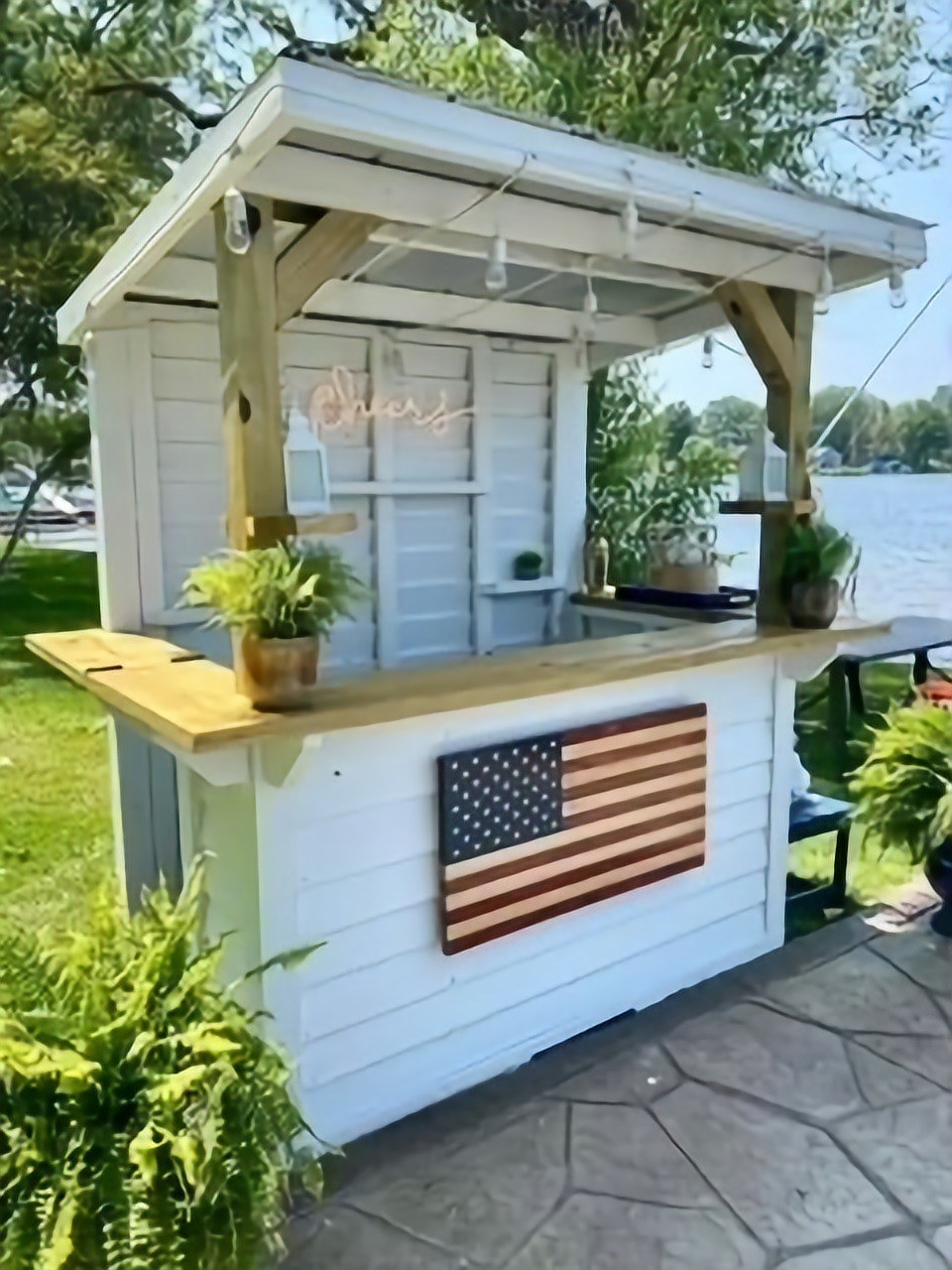 The Lake Bar