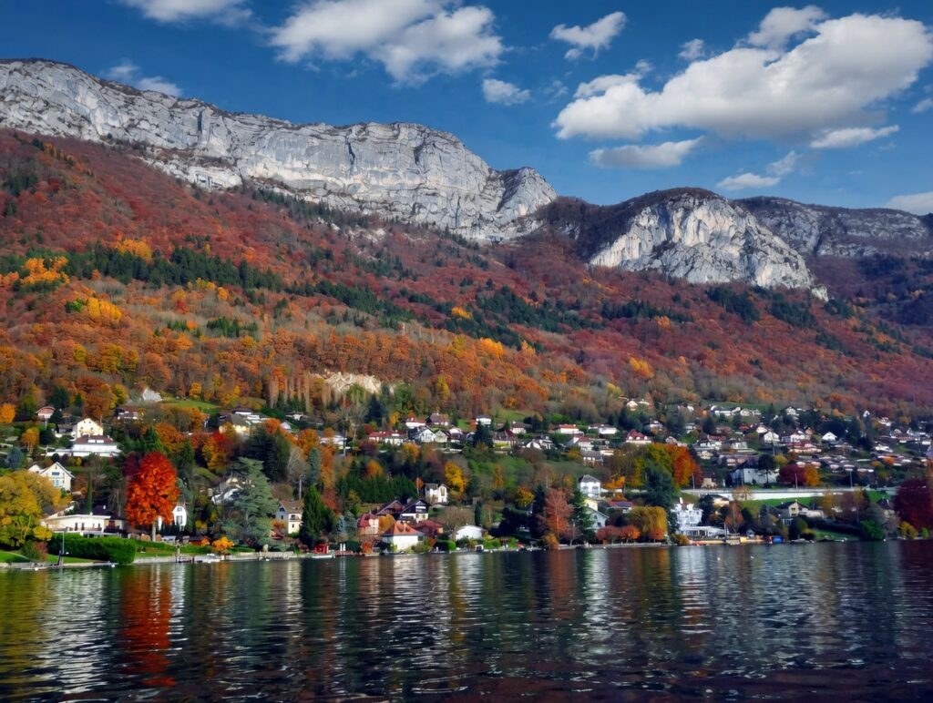 Travel photograph of Annecy Lake