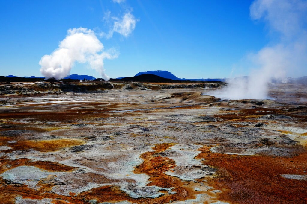 Volcano Bridge Tours - Lava fields in Iceland