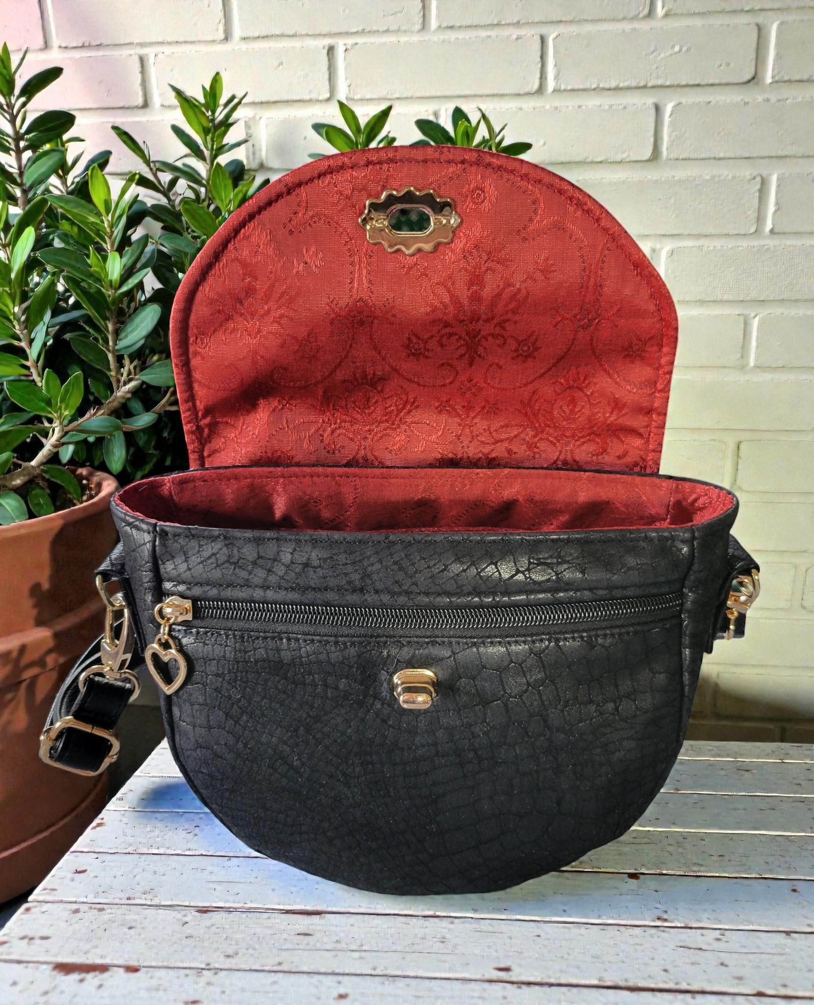 Vintage-Inspired Saddle Bag - Single Flap Handbag - Gold Striped Jacquard Purse, view 6