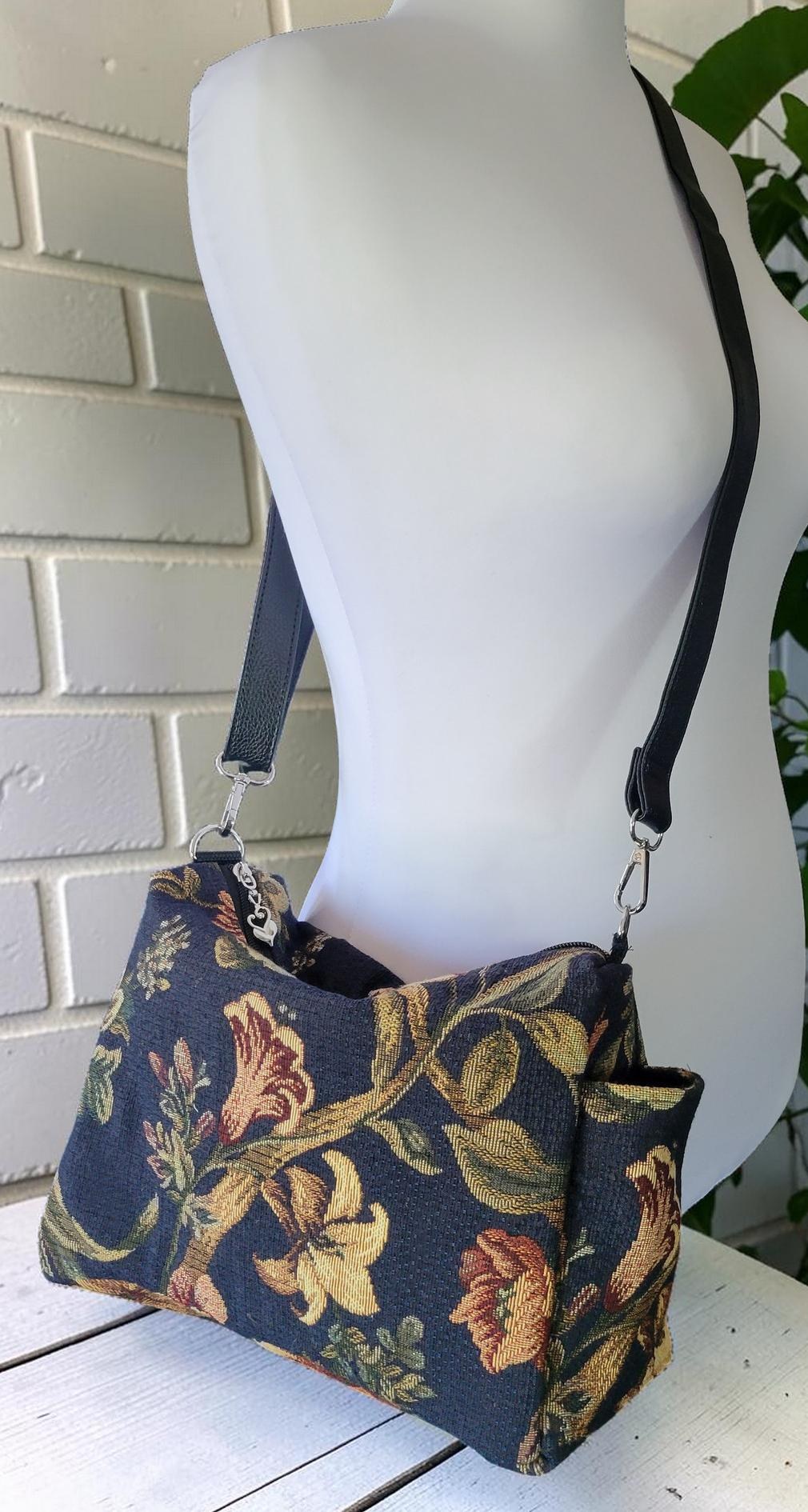 Floral Tapestry Jacquard Crossbody Handbag, Slouchy, Vintage Inspired, view 7