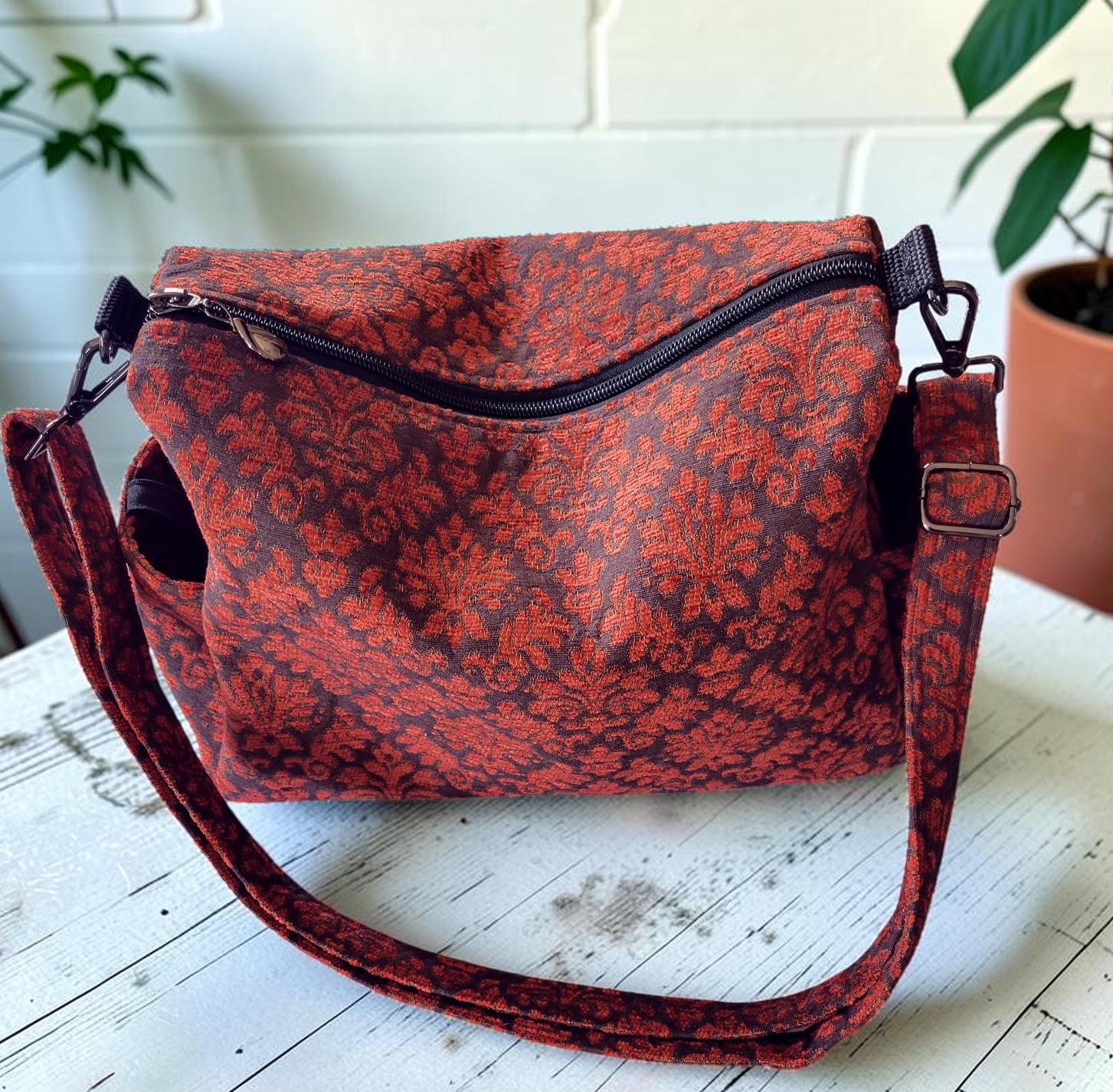 Vintage-Inspired Florentine Damask Crossbody Bag, Woven Jacquard Hobo Purse, Slouchy Double Pocket Shoulder Bag, view 5