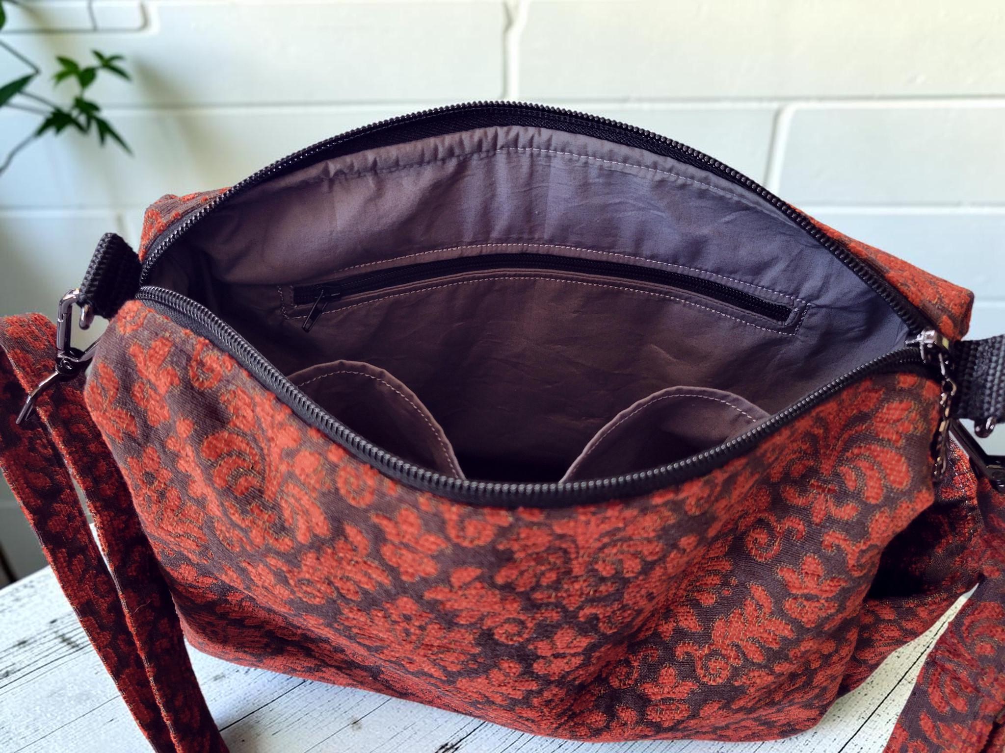 Vintage-Inspired Florentine Damask Crossbody Bag, Woven Jacquard Hobo Purse, Slouchy Double Pocket Shoulder Bag, view 6