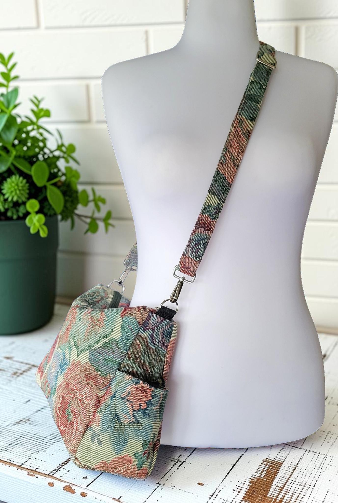 Vintage Floral Tapestry Handbag, Jacquard Crossbody Purse, Slouchy Double Pocket Shoulder Bag, view 15