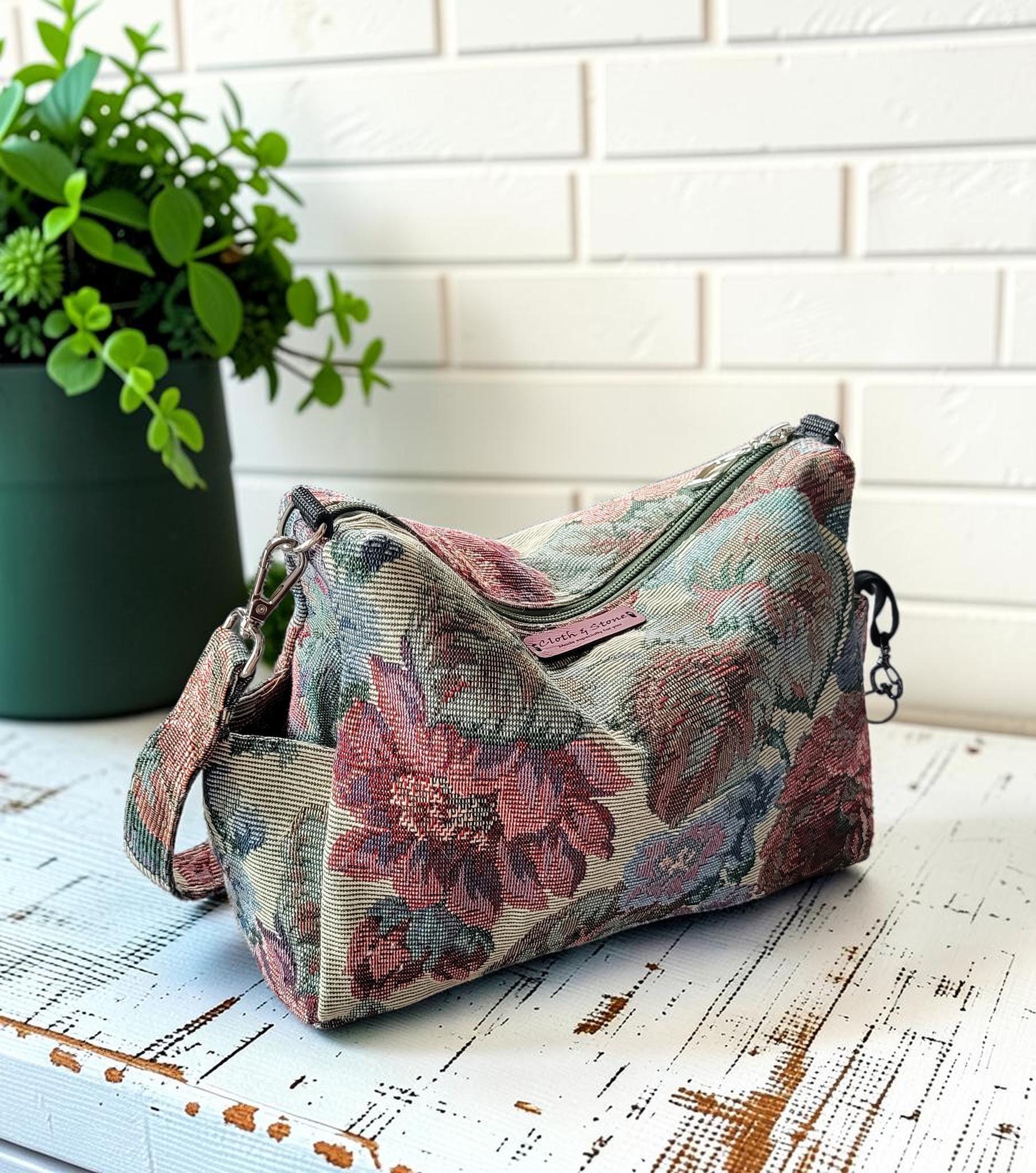 Vintage Floral Tapestry Handbag, Jacquard Crossbody Purse, Slouchy Double Pocket Shoulder Bag, view 19