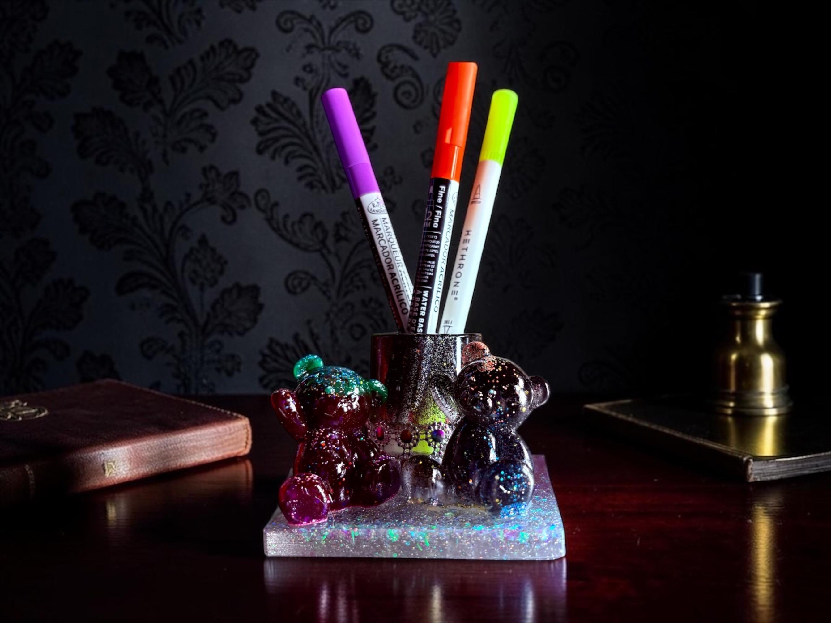 Bestie Bears Pen Holder detail 2