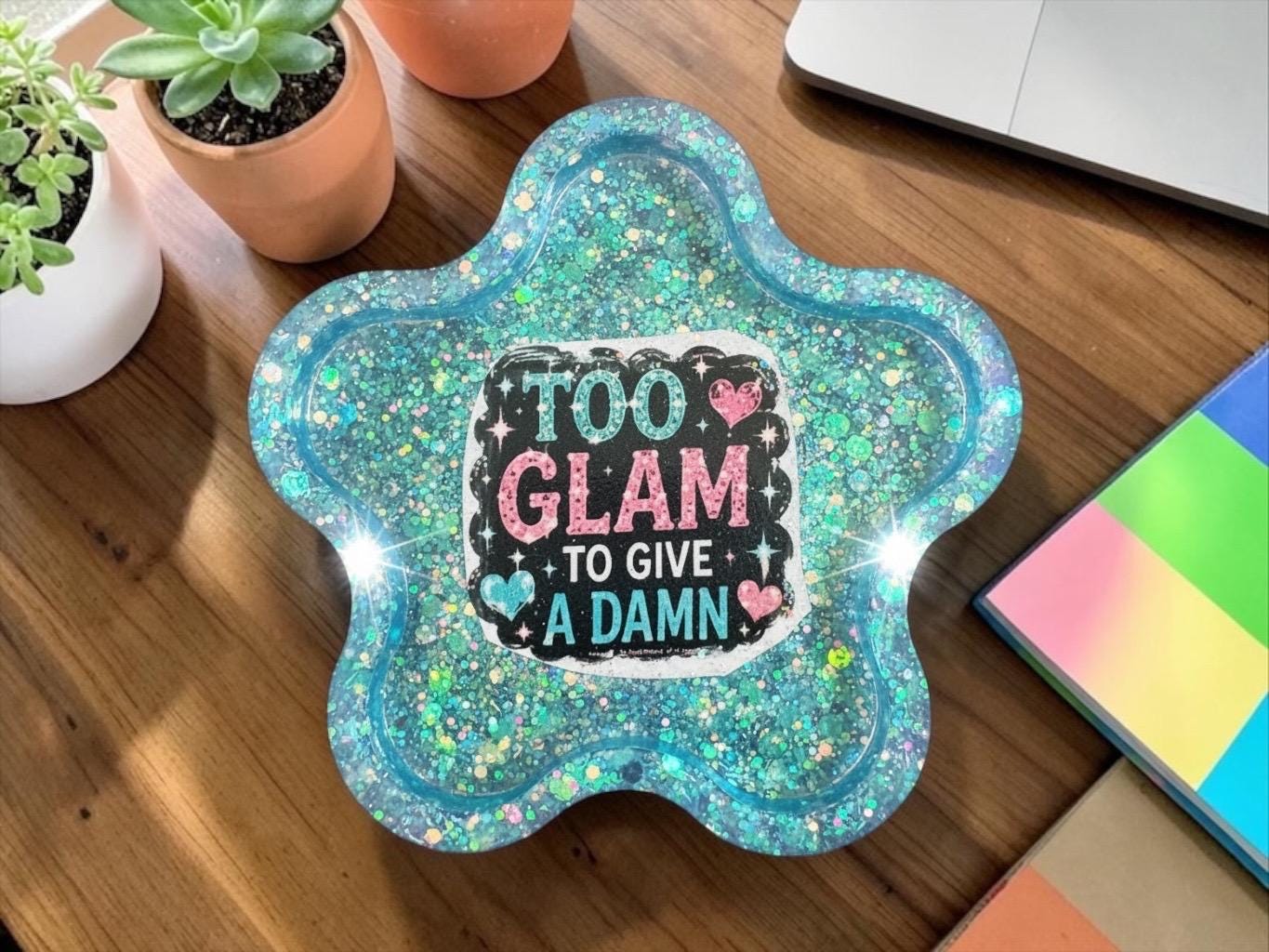 Too Glam Trinket Dish / Desk Catch-All detail 3