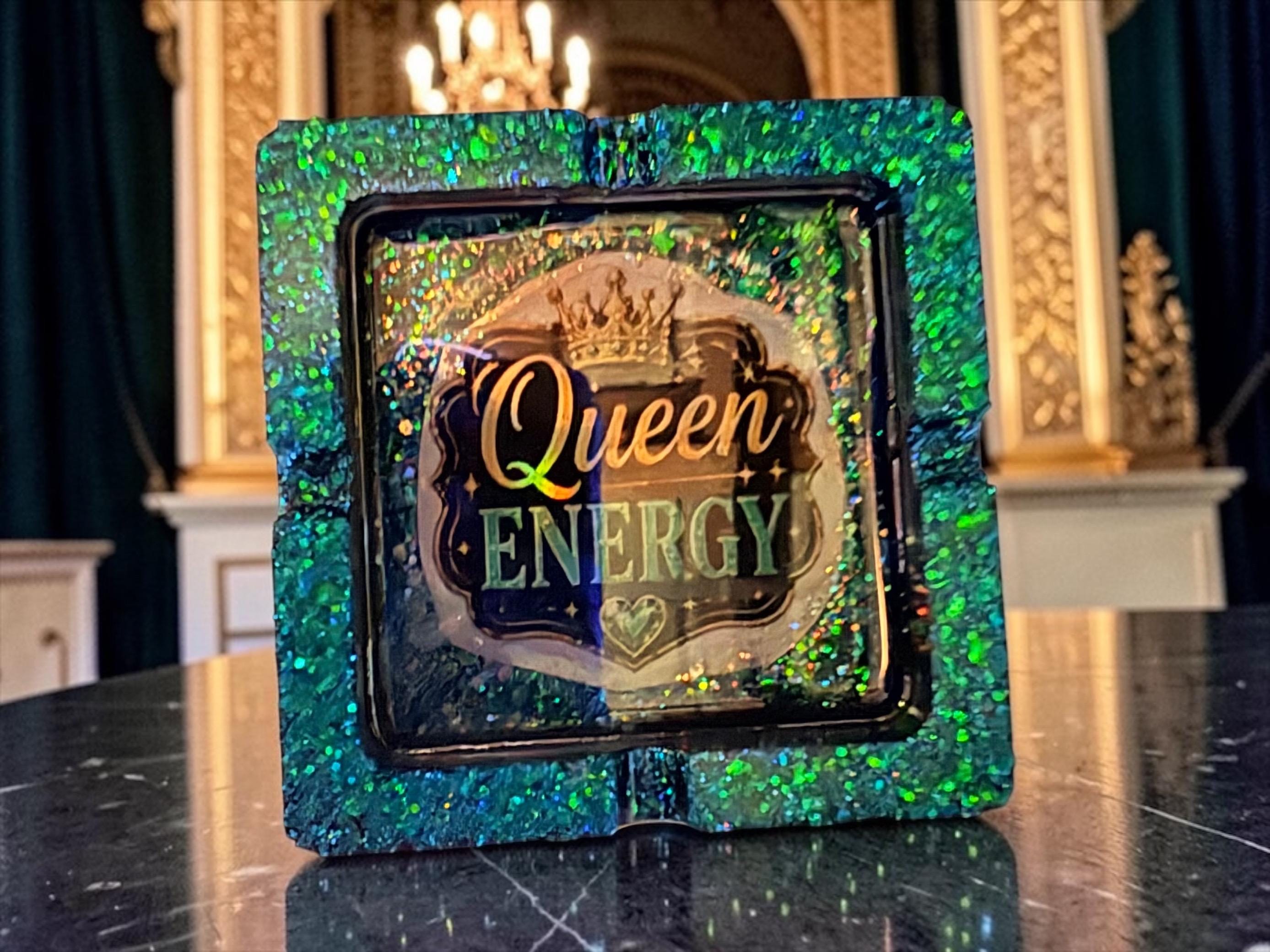 Queen Energy Resin Handcrafted Ashtray detail 4
