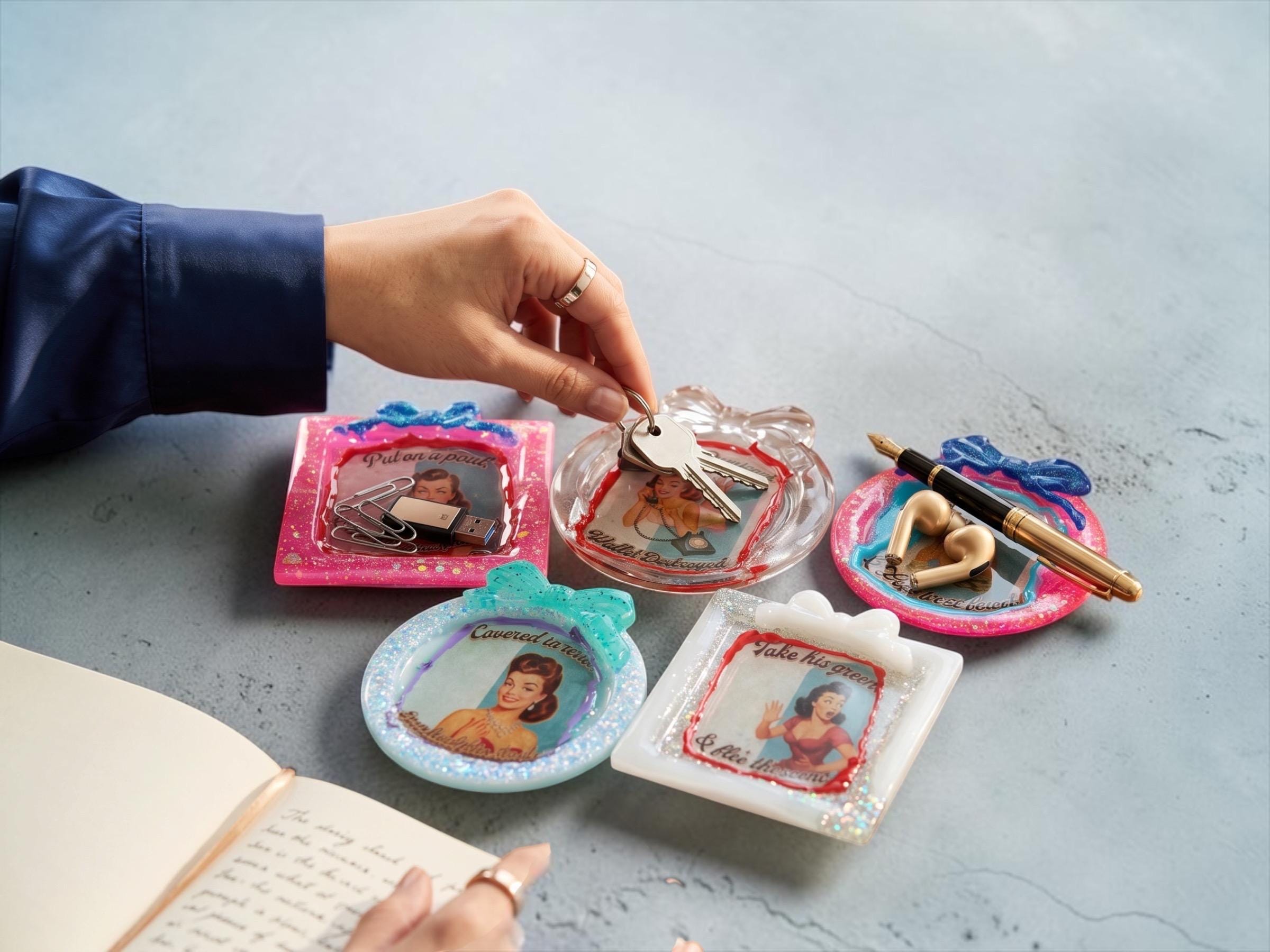 Handmade Resin Trinket Dishes | Retro Sassy Desk Decor Set (5 Pieces) detail 3