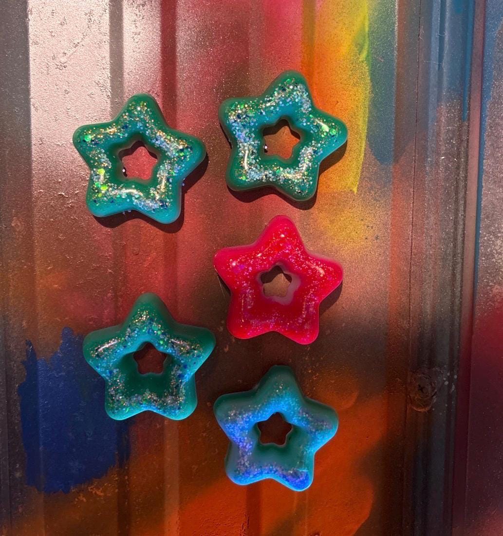 Handmade Puffy Star Magnets | Blacklight Reactive Glitter Resin Set (Set of 5) detail 3