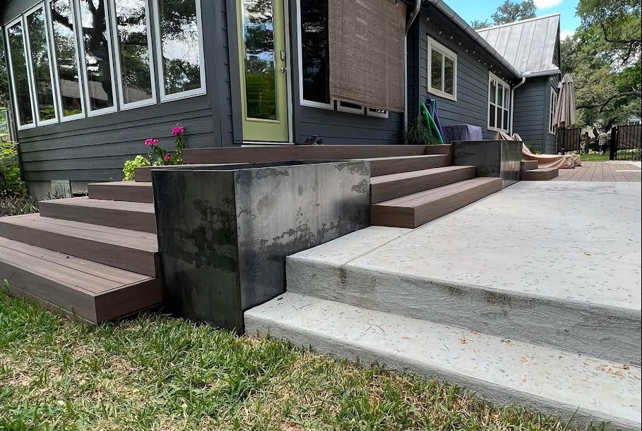Hill Country gate installation