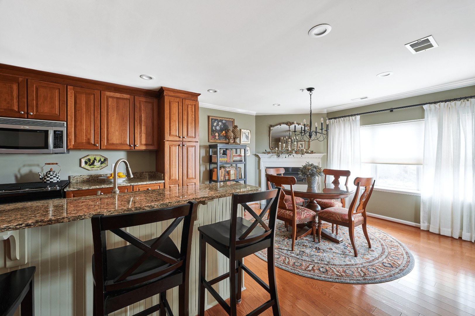 Timonium Downsized Dining Room, interior design project photo 6