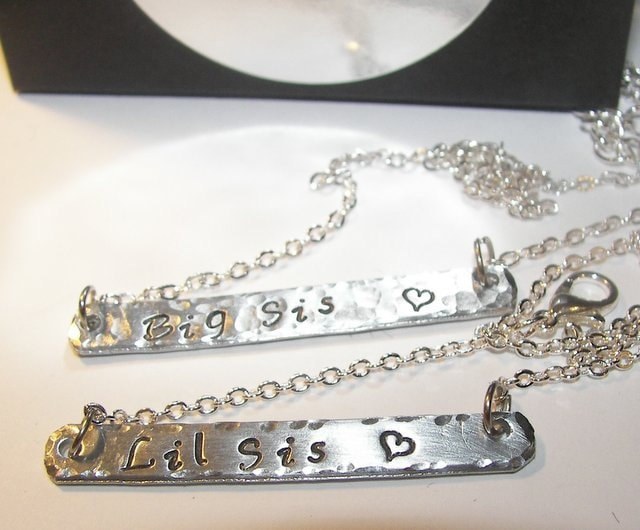 sisters necklace , lil sis necklace, big sis necklace, Personalized jewelry, hand stamped jewelry, custom stamped, sister gift