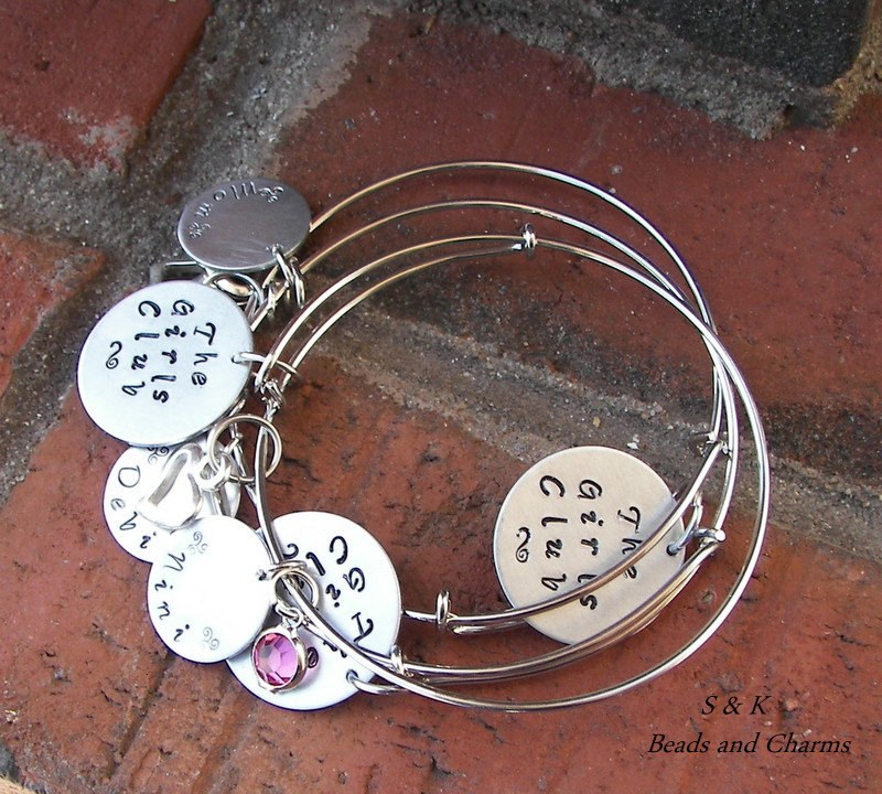 personalized Adjustable bangle Mommy charm Bracelet, custom hand stamped personalized mommy jewelry, Mom bracelet with kids names
