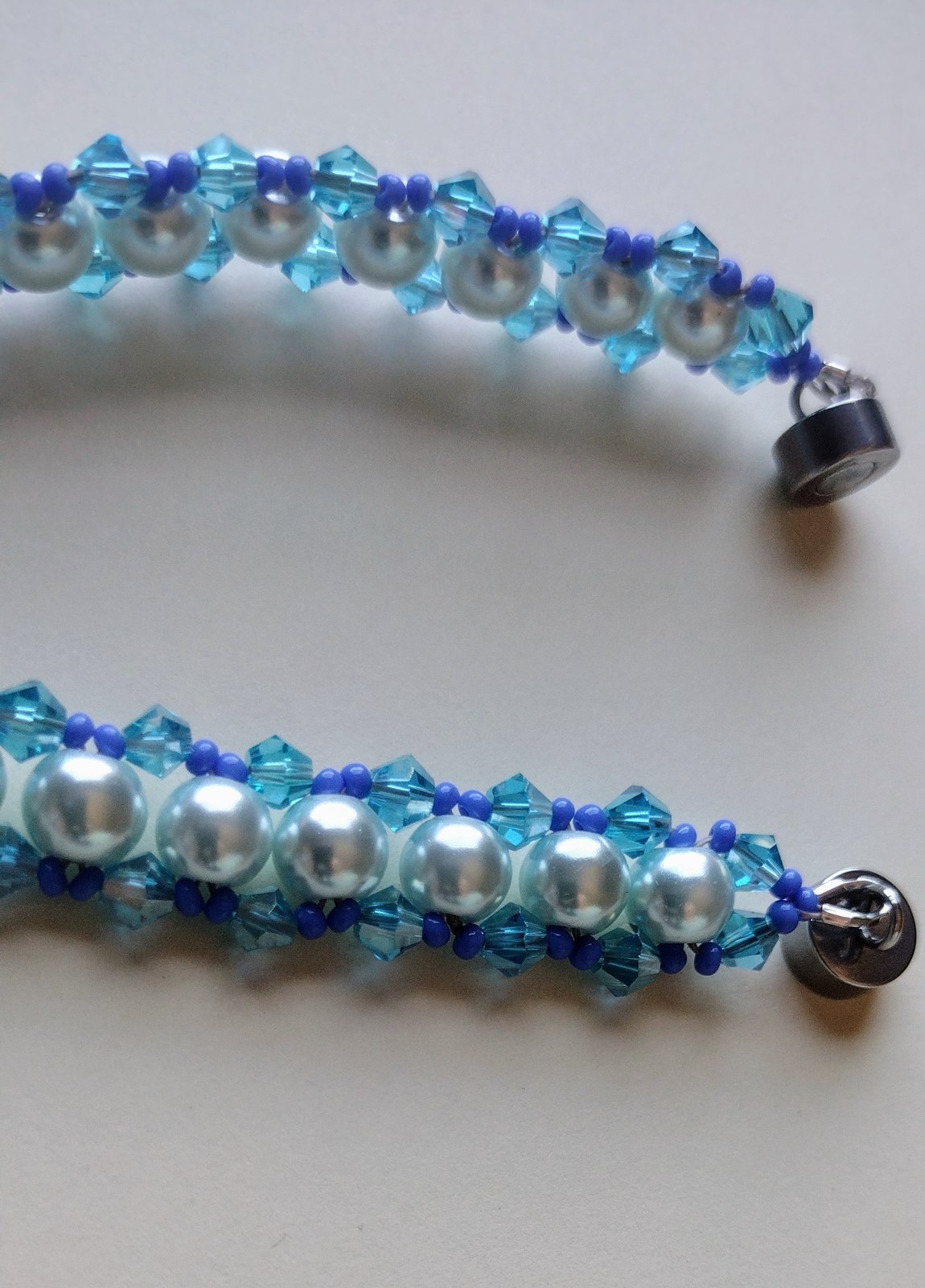 Ocean Blue Bracelet showing its full length and magnetic clasp