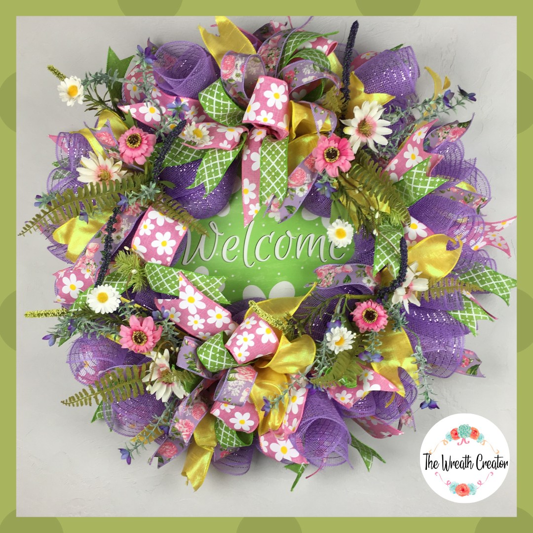 How to Create Wreaths for Gift Giving