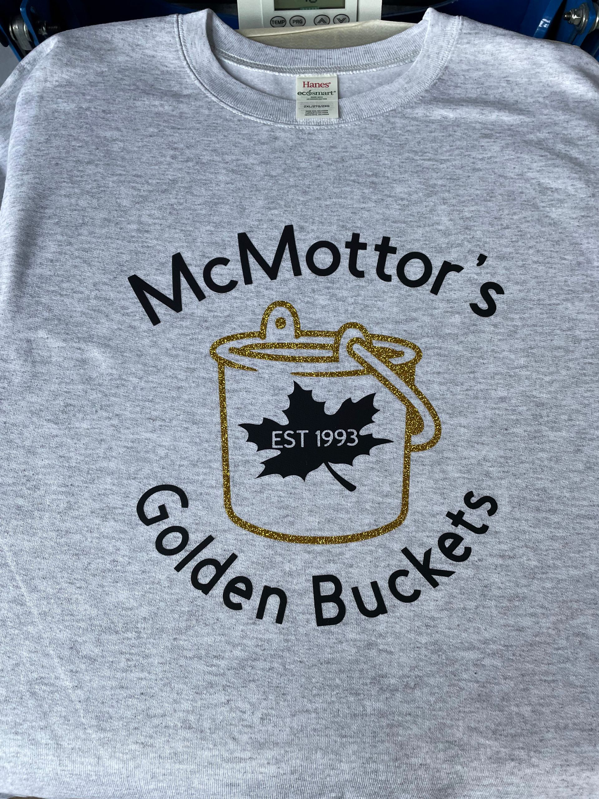 McMottor’s Golden Buckets printed tee
