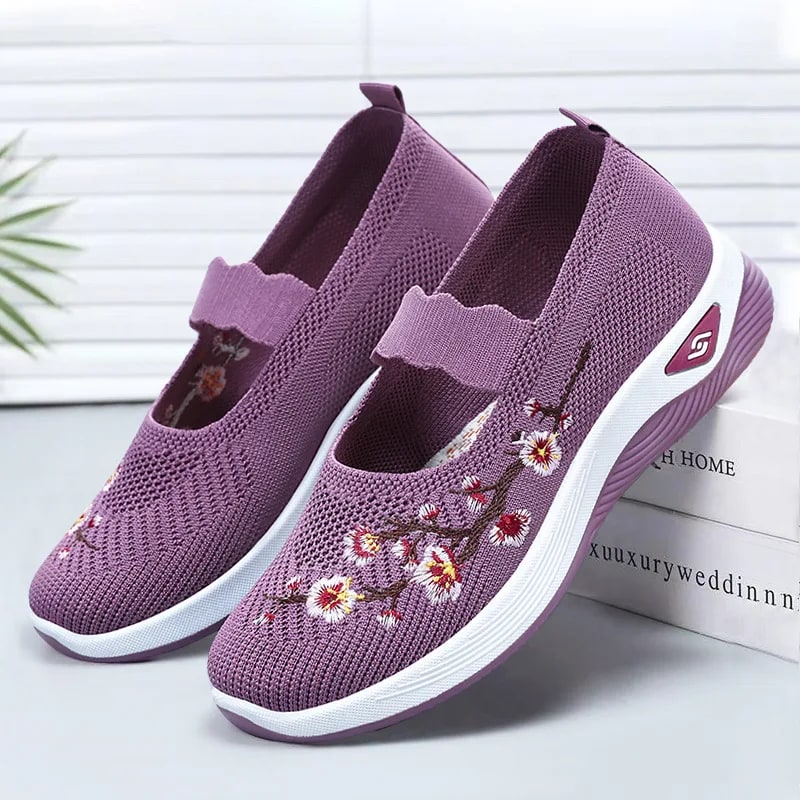 2025 Summer Low-Cut Mesh Sneakers – Casual Slip-On Shoes product photo