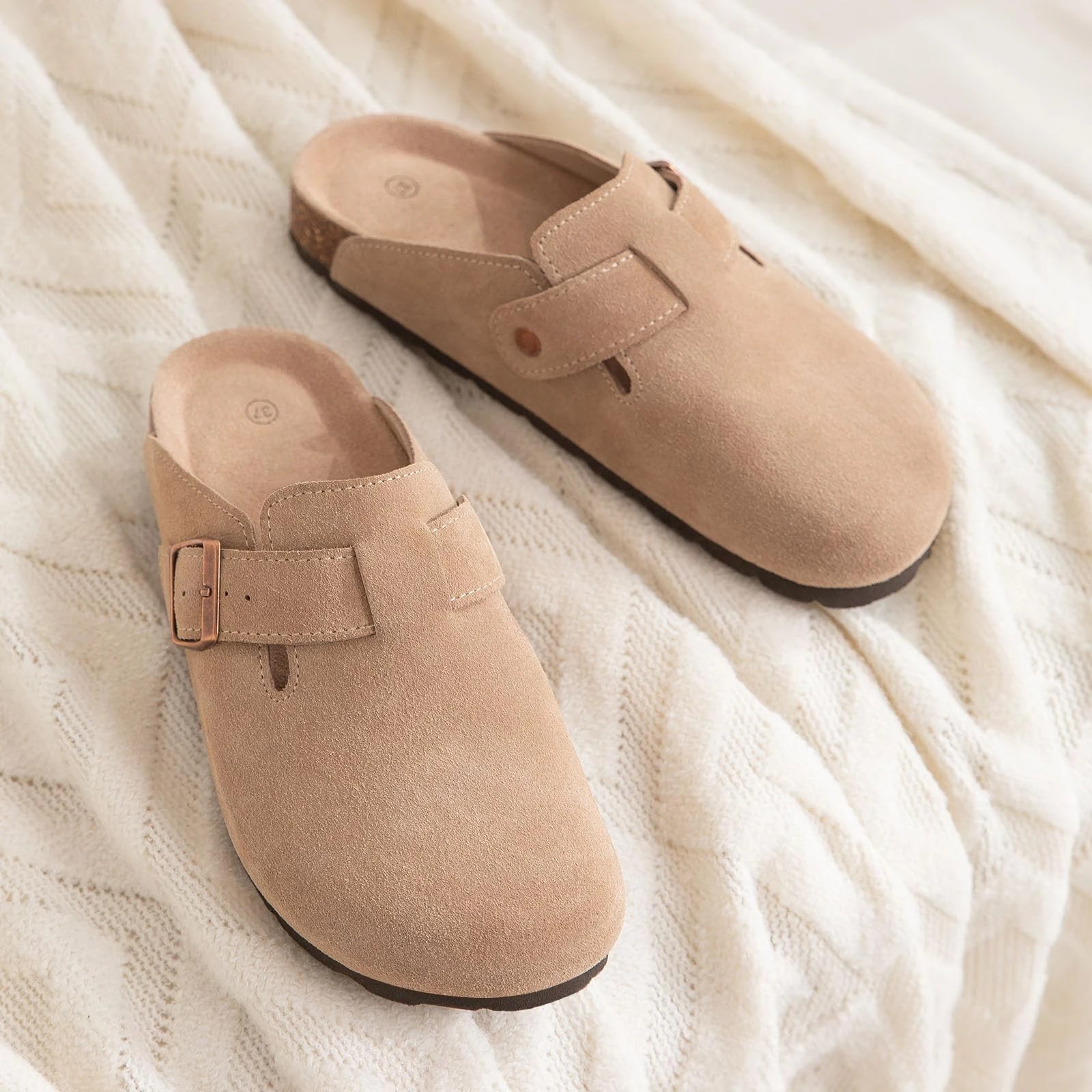 Bebealy Fashion Suede Clogs – Premium Comfort Edition product photo