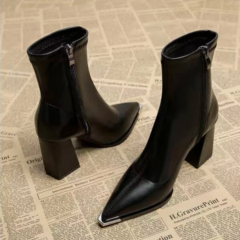 French Retro Ankle Boots – 2025 Designer Edition product photo