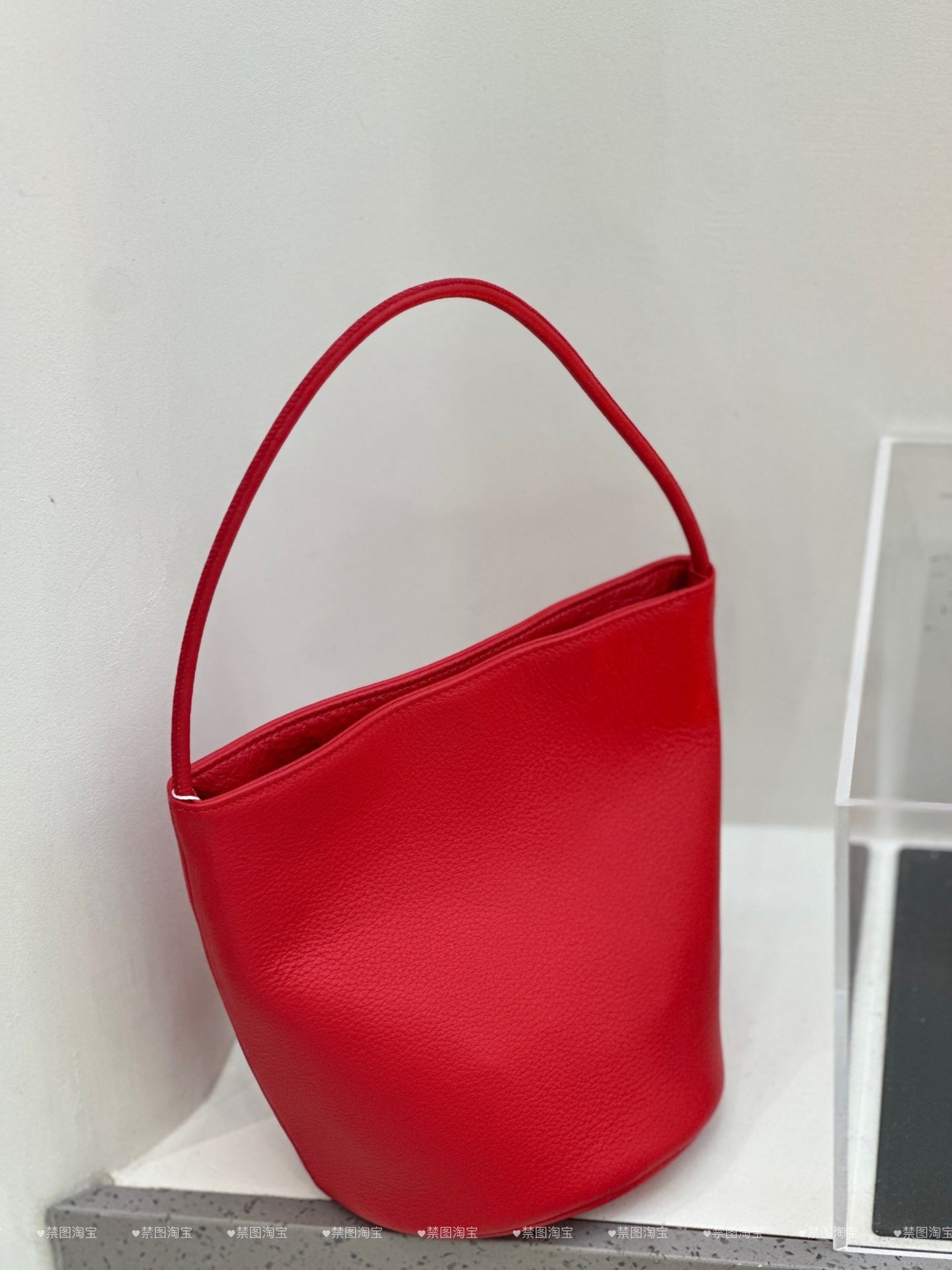 Badi Leather Women's Bag 2025 New High-End Style Small Bucket Bag Shoulder Bag Hand-Carry Top-Layer Cowhide Underarm Bag product view 5