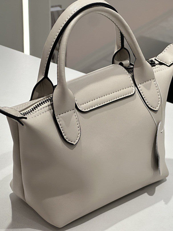 2026 New Genuine Leather Dumpling Bag For Women, Niche Design, Soft Leather Shoulder And Crossbody Mini Handbag product view 6