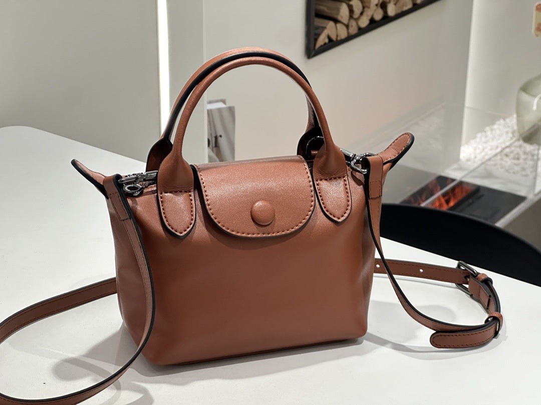 2026 New Genuine Leather Dumpling Bag For Women, Niche Design, Soft Leather Shoulder And Crossbody Mini Handbag product view 3
