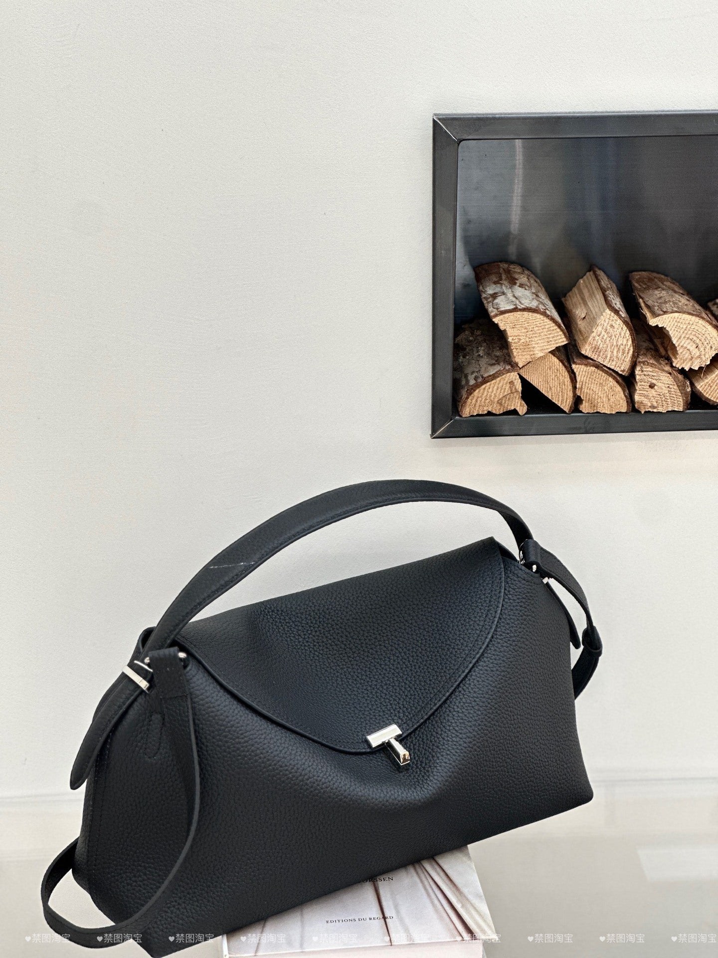 Genuine Leather Women's Bag, Cross-border High-end T-shaped Lock, Large-capacity Shoulder And Handbag, Top-layer Cowhide Underarm Bag product view 9