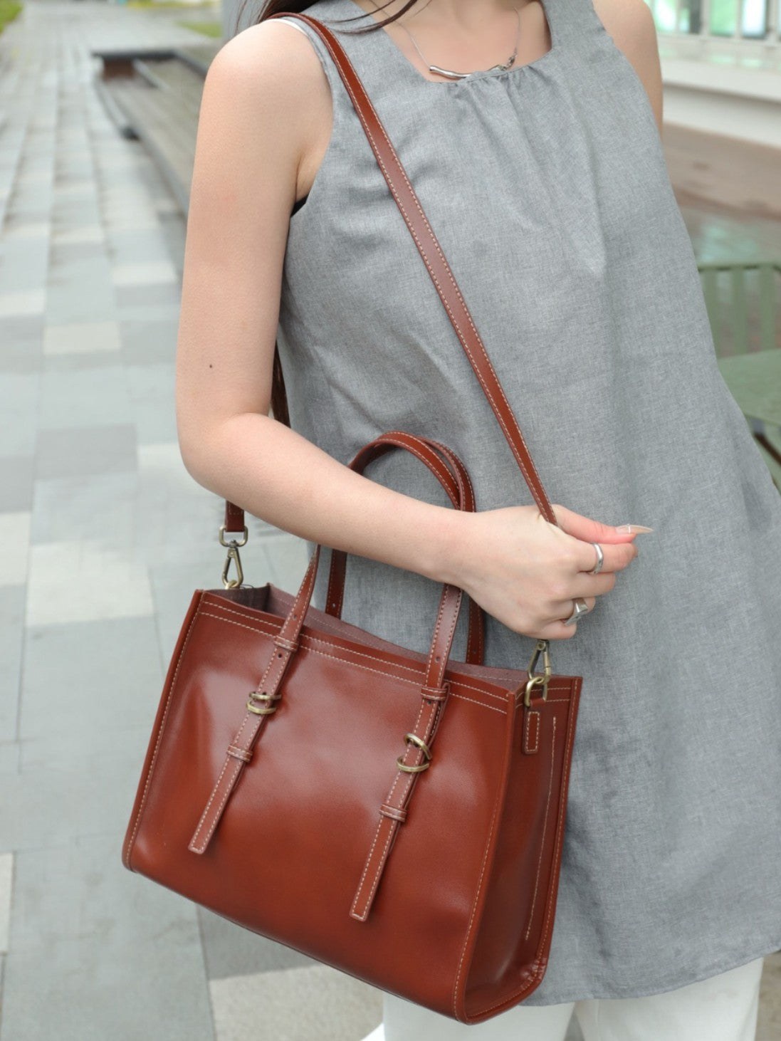 New Genuine Leather Women's Bag, Top-grain Cowhide Shopping Bag, Luxury Feel, Commuter Handbag, Single Shoulder And Crossbody Bag product view 8
