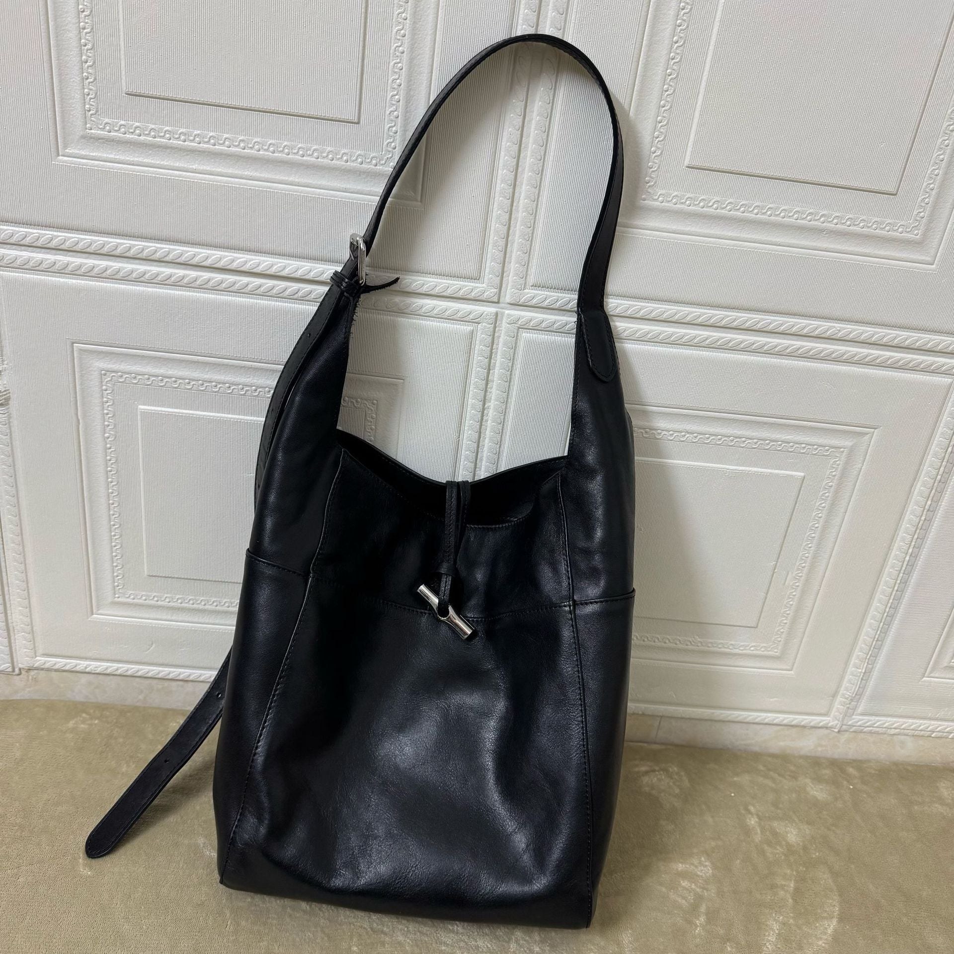 Women's Shoulder Bag Large Capacity Tote product view 2