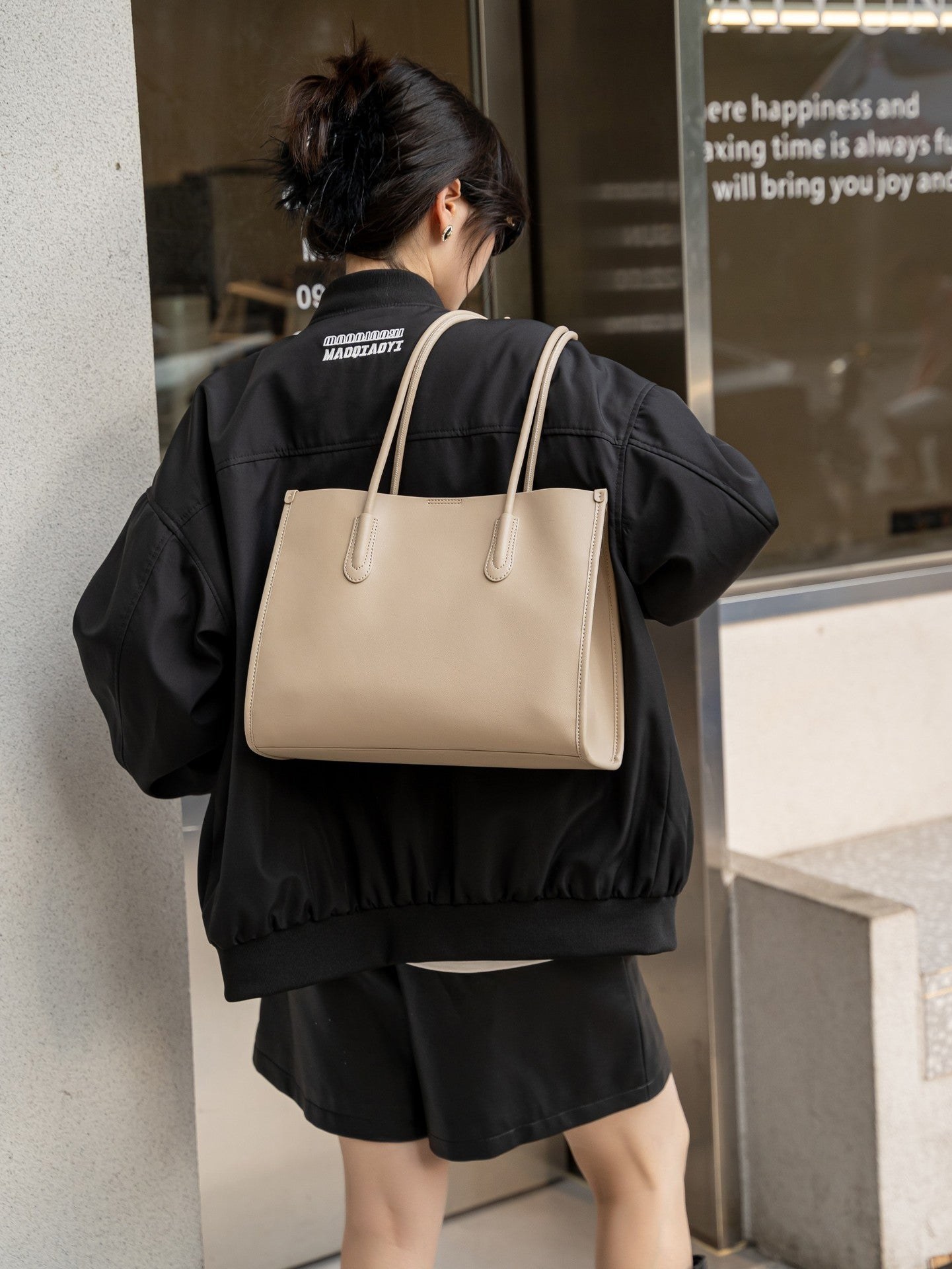 Baidii Leather Women's Bag 2025 New Commuter Tote High-End Large Capacity Cowhide Shoulder Handbag product view 6