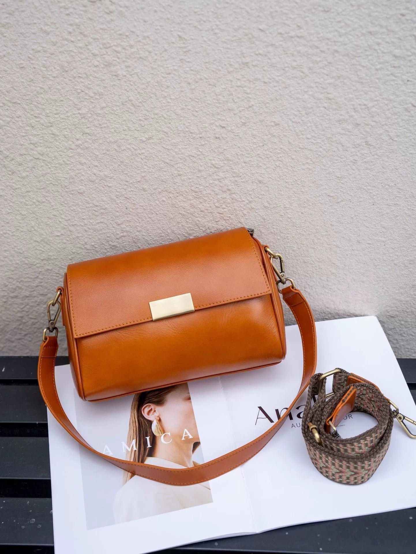 Baidi Leather Women's Bag 2025 New Genuine Leather Crossbody Bag, Top-Grain Vegetable-Tanned Cowhide Shoulder Bag, Light Luxury Commuter Bag product view 6