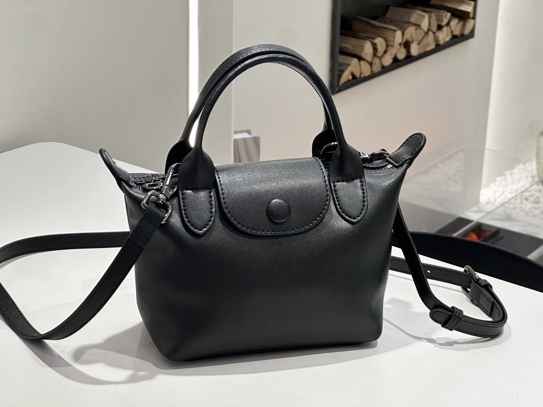 2026 New Genuine Leather Dumpling Bag For Women, Niche Design, Soft Leather Shoulder And Crossbody Mini Handbag product view 1