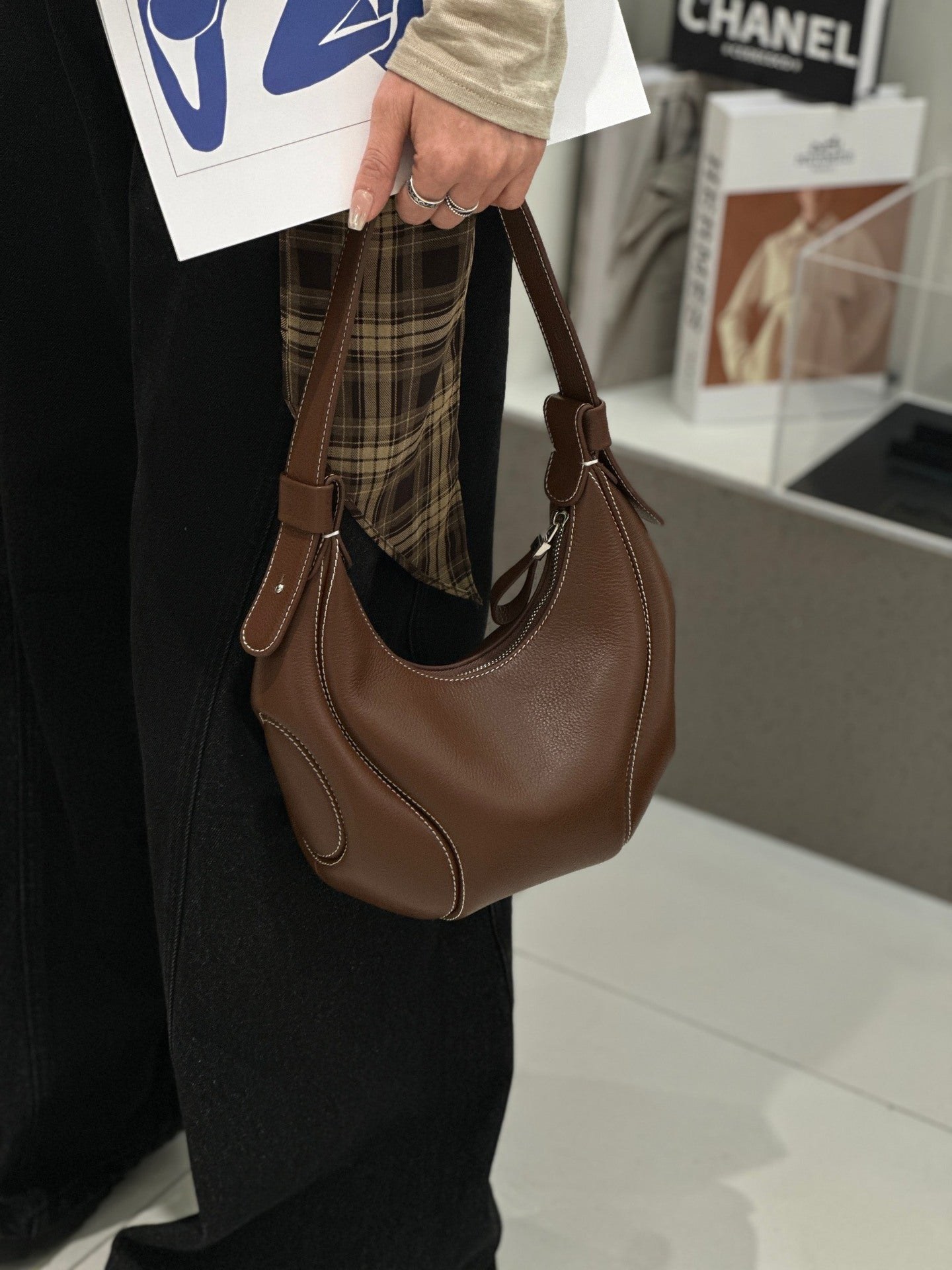 New Soft Leather Luxury-style Bag, Underarm Bag With A High-end Feel, Large Capacity Tote Bag, First Layer Cowhide Crossbody Bag product view 6