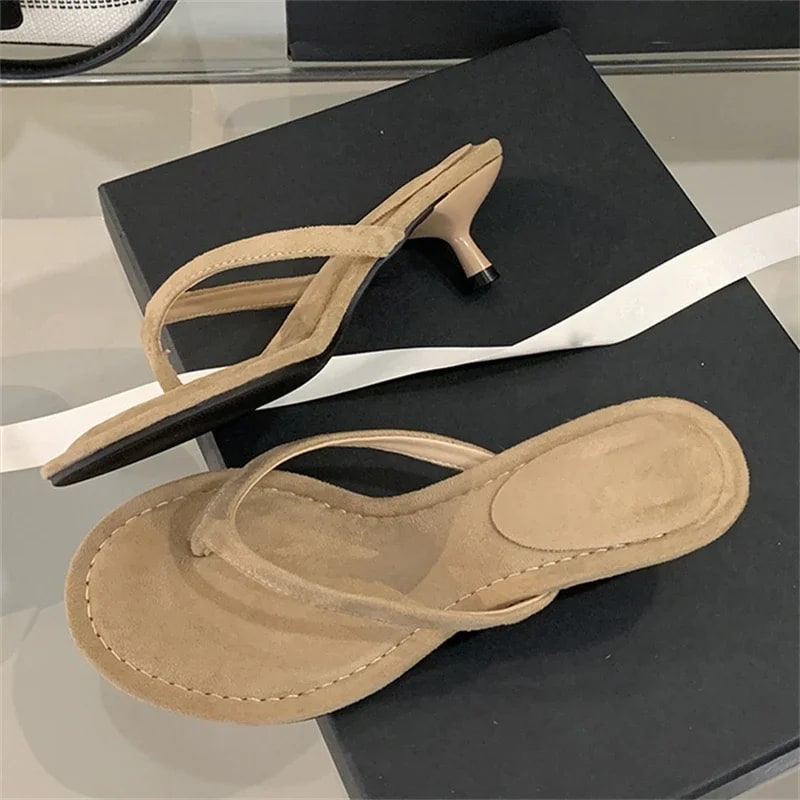 Eilyken Round Clip Toe Thin Low Heels Women Slippers Outdoor Casual Sandals 2025 New Summer Flip Flops Ladies Shoes product photo