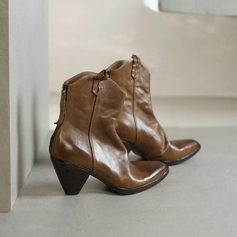 Fashion Washed Genuine Leather Pointed Toe Western Cowboy Boots High Heels Women Shoes Work Outdoor Back Zipper Ankle Boots product photo