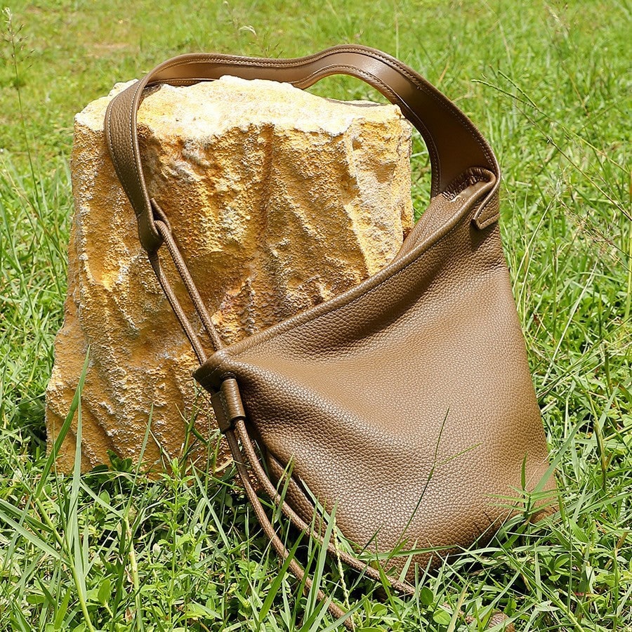 Genuine Leather Dumpling Bag, Asymmetric Crossbody Bag product photo