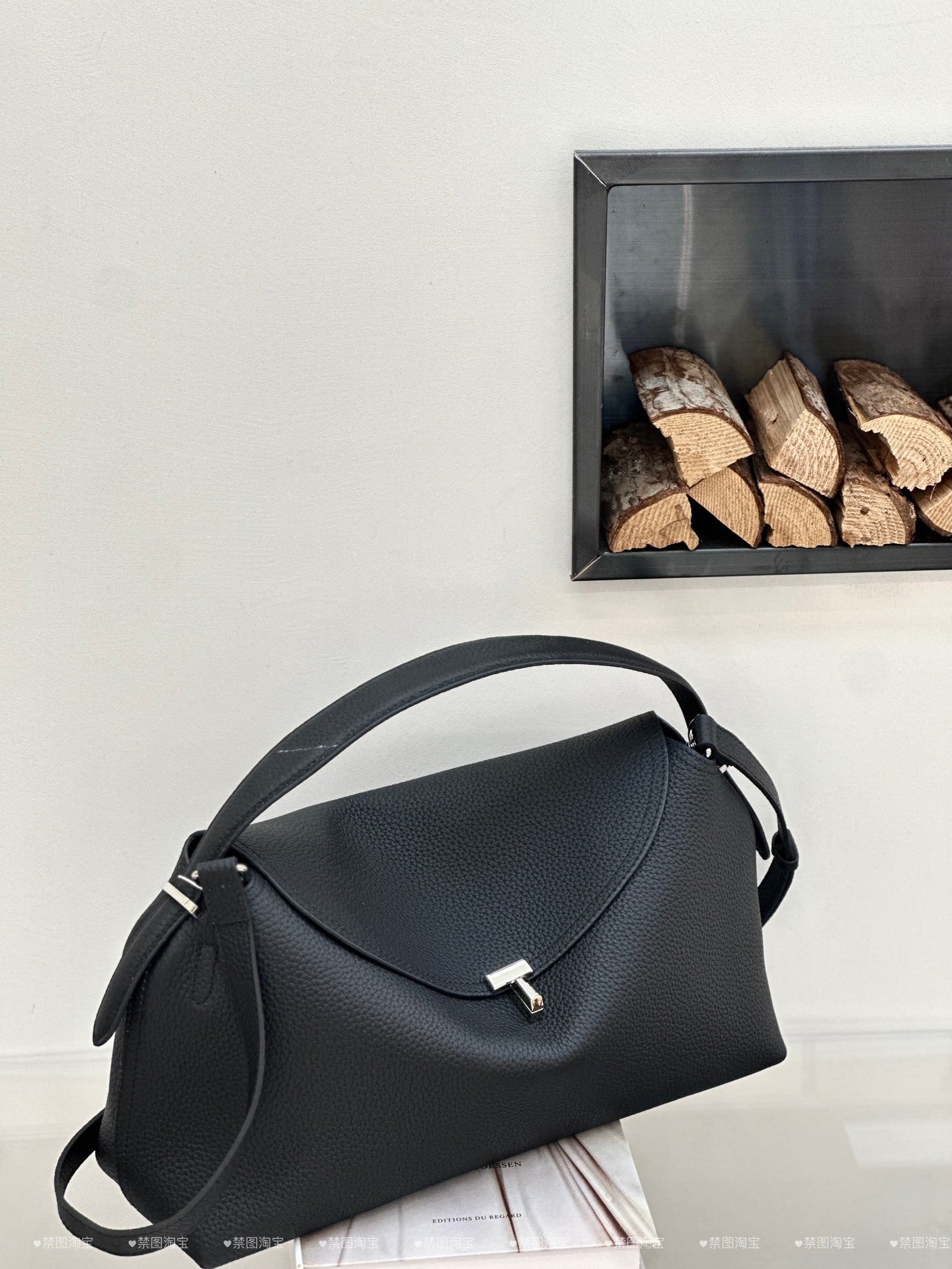 Genuine Leather Women's Bag, Cross-border High-end T-shaped Lock, Large-capacity Shoulder And Handbag, Top-layer Cowhide Underarm Bag product photo