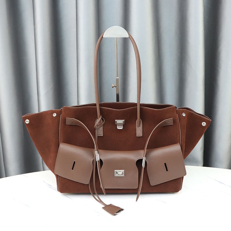 Large-Capacity Neutral-Style Tote Wing Genuine Leather Motorcycle Shoulder Bag product photo