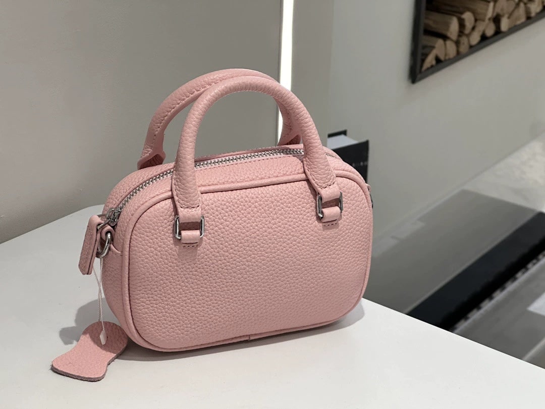 Light Luxury Women's Handbag, Stylish And Elegant Tote, Simple And Versatile, Top-layer Cowhide, Single Shoulder And Crossbody Bag, Mini Handbag product photo