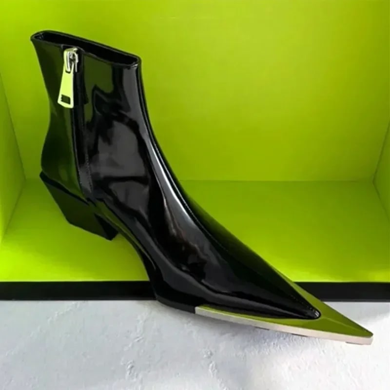 Luxury Designer Pointed Toe Chelsea Boots Women 2025 Fall Chunky Heel Metal Toe Decoration High Heels Side Zip Black Ankle Boots product photo