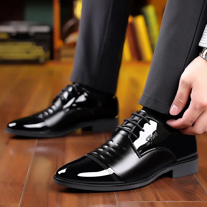 Men Dress Shoes Patent Leather Oxford Shoes Male Formal Big Size 38-48 Handsome Men Pointed Toe for Wedding product photo