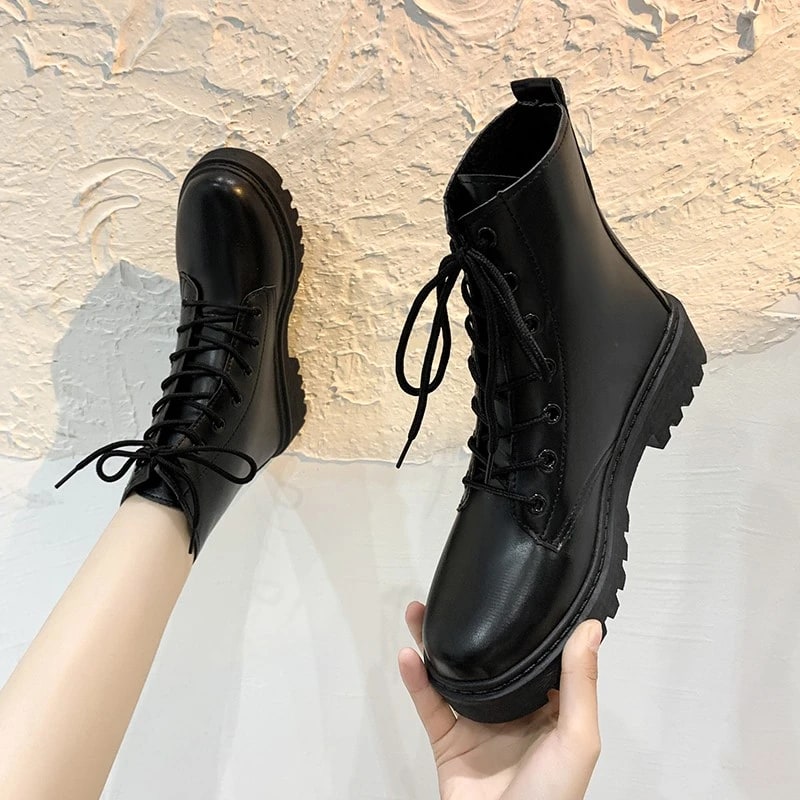 Winter Velvet Warm Short Boots – Casual Round Toe Lace-Up Booties product photo